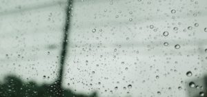 車の査定額は天気と時間によって変動するの！？