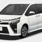 ヴォクシーの大きさ（幅、高さ、長さ）や定員（何人乗り）燃費は？