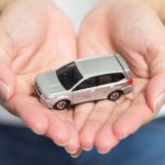 新車購入時に必要な書類や流れ!ローンで購入する際の注意点